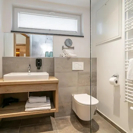 Apart33 2-6 Apartamento